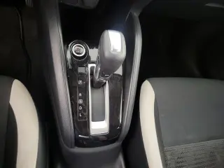 Nissan Versa 2021 SV 4dr Sedan