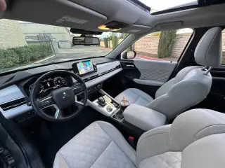 2023 Mitsubishi Outlander PHEV SEL