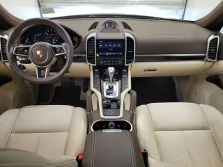 Porsche Cayenne 2018 AWD Platinum Edition 4dr SUV