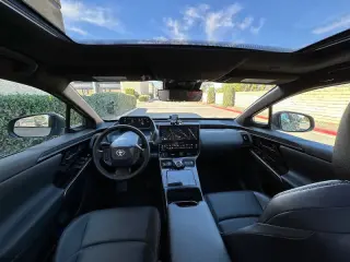 2023 Toyota bZ4X Limited