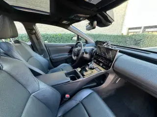 2023 Toyota bZ4X Limited