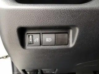 Toyota RAV4 2024 AWD LE 4dr SUV