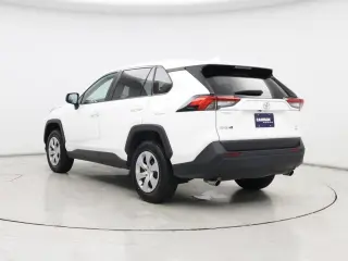 Toyota RAV4 2024 AWD LE 4dr SUV