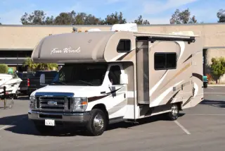 2015 Thor Motor Coach Four Winds