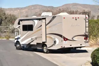 2015 Thor Motor Coach Four Winds