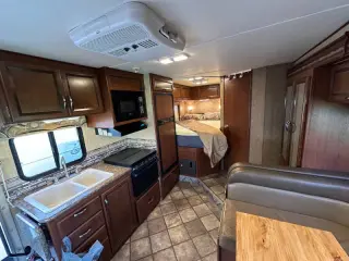 2015 Thor Motor Coach Four Winds