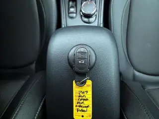 MINI Countryman 2017 AWD Cooper ALL4 4dr Crossover