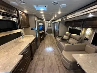 2020 Tiffin Alegro Open Road
