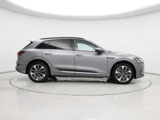 Audi e-tron 2021 AWD quattro Premium Plus 4dr SUV