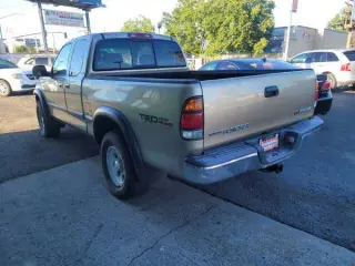 2002 Toyota Tundra SR5 V8
