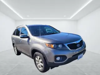 2011 Kia Sorento LX
