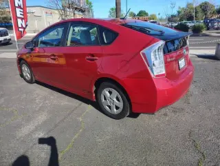 2010 Toyota Prius III