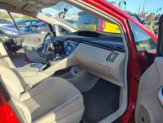 2010 Toyota Prius III
