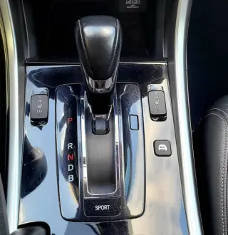 2017 Honda Accord Hybrid EX-L