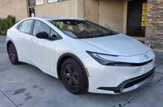 2023 Toyota Prius Prime SE