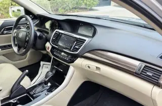 2017 Honda Accord Hybrid EX-L