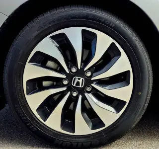 2017 Honda Accord Hybrid EX-L