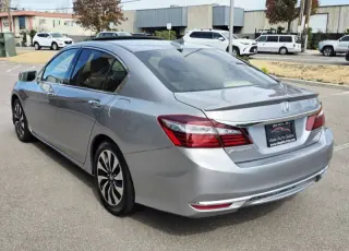 2017 Honda Accord Hybrid EX-L