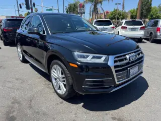 2018 Audi Q5 2.0T quattro Premium Plus