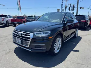 2018 Audi Q5 2.0T quattro Premium Plus