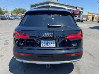 2018 Audi Q5 2.0T quattro Premium Plus