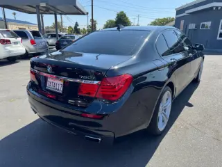 2012 BMW 7 Series 750i
