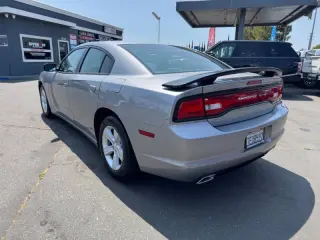 2014 Dodge Charger SE