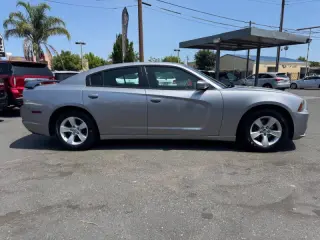 2014 Dodge Charger SE