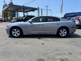 2014 Dodge Charger SE