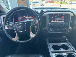 2015 GMC Sierra 2500HD Denali