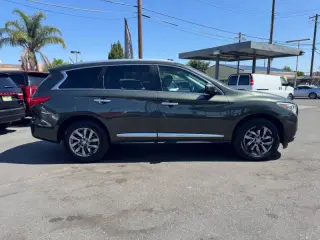 2013 Infiniti JX35
