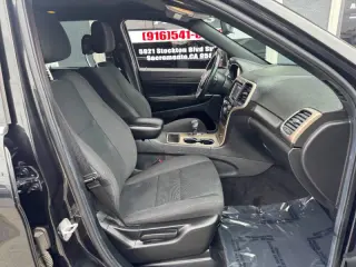2014 Jeep Grand Cherokee Laredo E