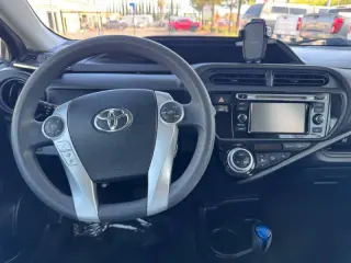 2017 Toyota Prius c One