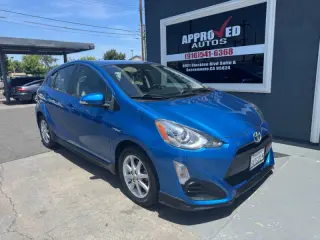 2017 Toyota Prius c One