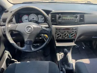2004 Toyota Corolla CE