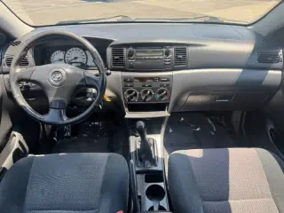 2004 Toyota Corolla CE