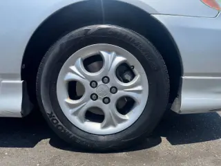 2004 Toyota Corolla CE
