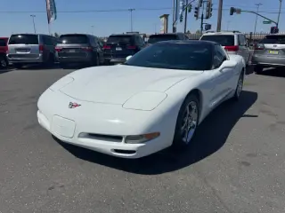 2004 Chevrolet Corvette