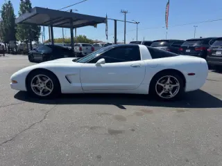 2004 Chevrolet Corvette