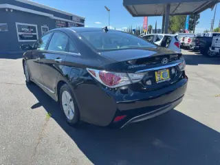 2013 Hyundai Sonata Hybrid Limited