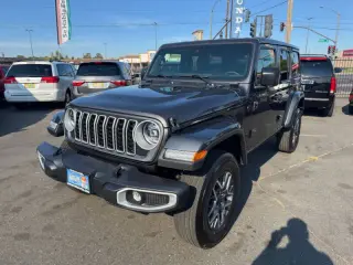 2025 Jeep Wrangler Sahara