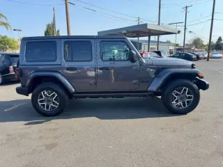 2025 Jeep Wrangler Sahara