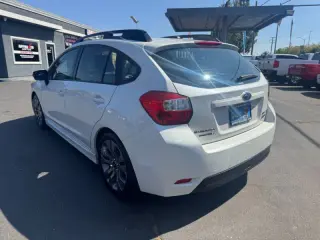 2016 Subaru Impreza 2.0i Sport Premium