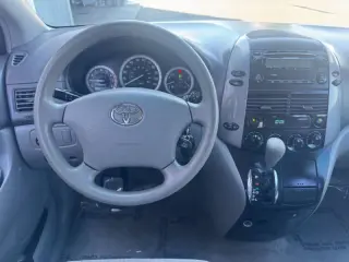 2006 Toyota Sienna CE 7 Passenger