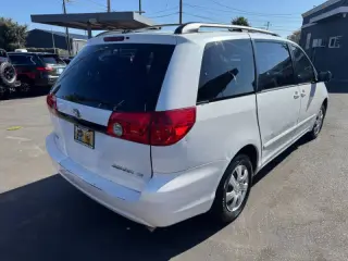 2006 Toyota Sienna CE 7 Passenger