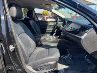 2012 BMW 5 Series 528i