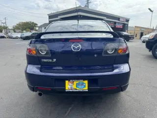 2005 Mazda MAZDA3 s