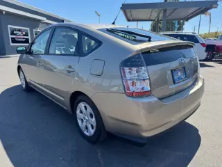 2004 Toyota Prius