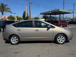 2004 Toyota Prius