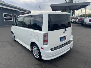 2006 Scion xB